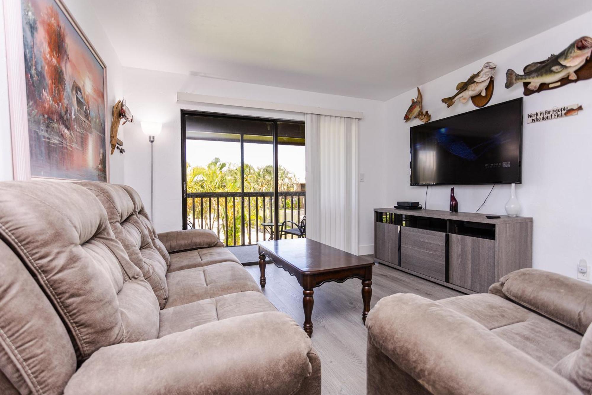 Bass & Sun Condominium 2/2 Bedroom Клюистън Стая снимка