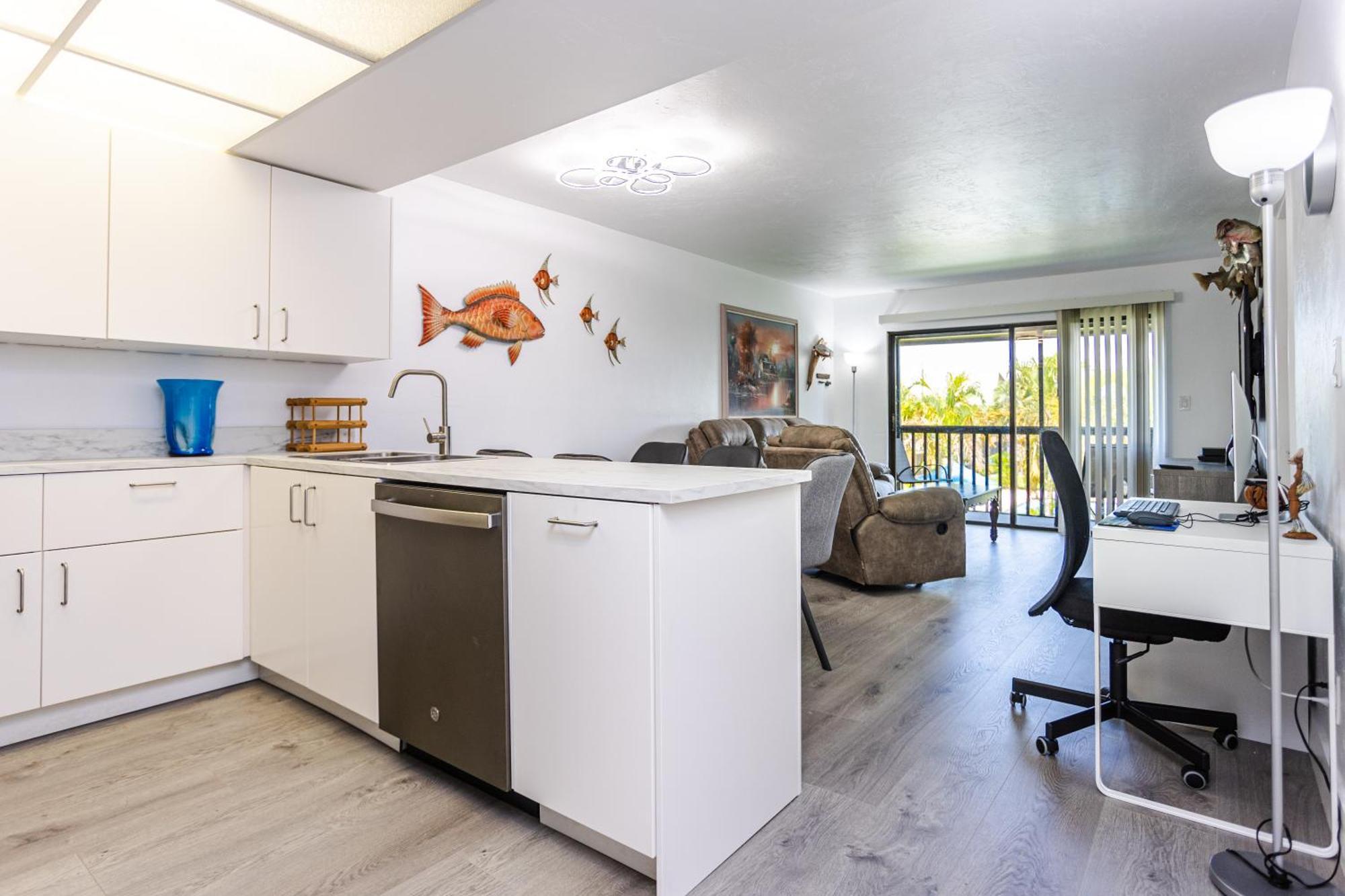 Bass & Sun Condominium 2/2 Bedroom Клюистън Стая снимка